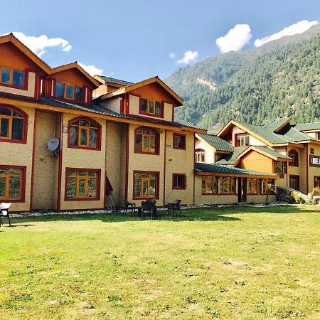 Hotel Akbar Sonāmarg Екстериор снимка