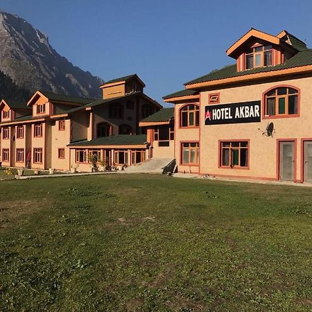 Hotel Akbar Sonāmarg Екстериор снимка