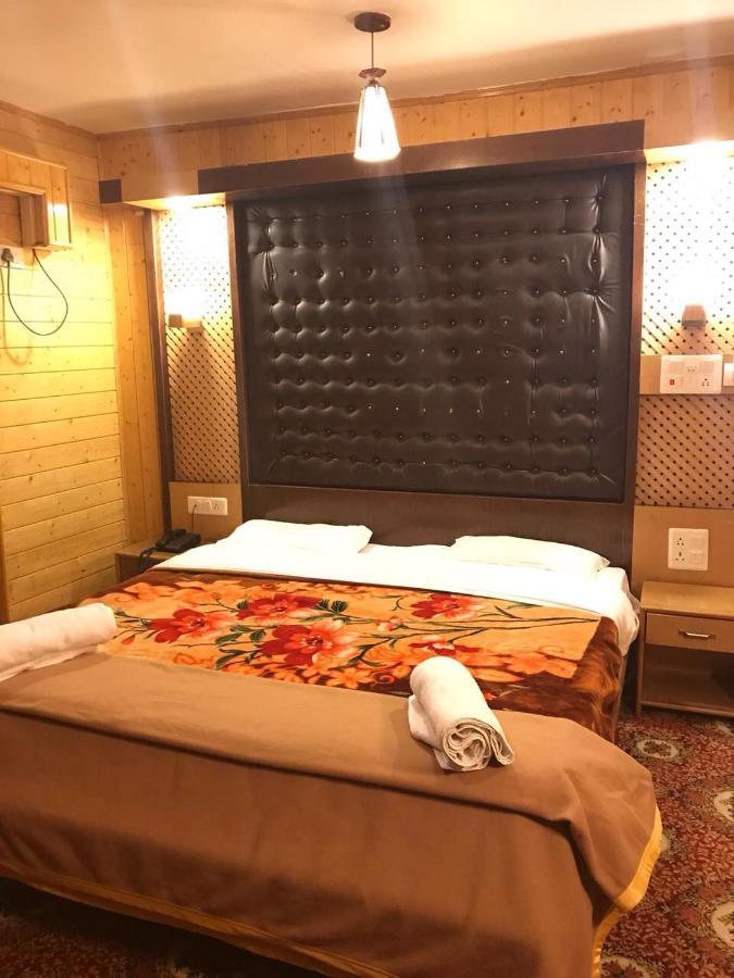 Hotel Akbar Sonāmarg Екстериор снимка