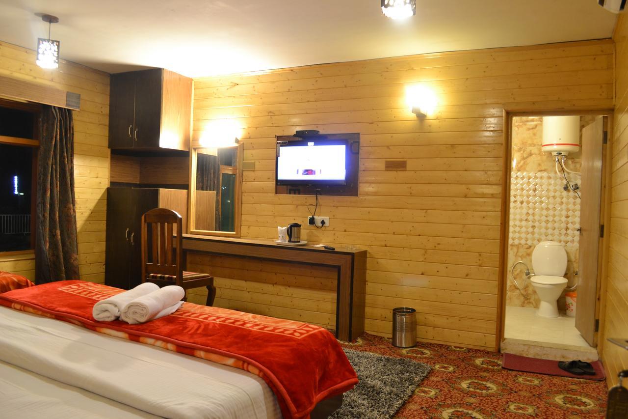 Hotel Akbar Sonāmarg Екстериор снимка
