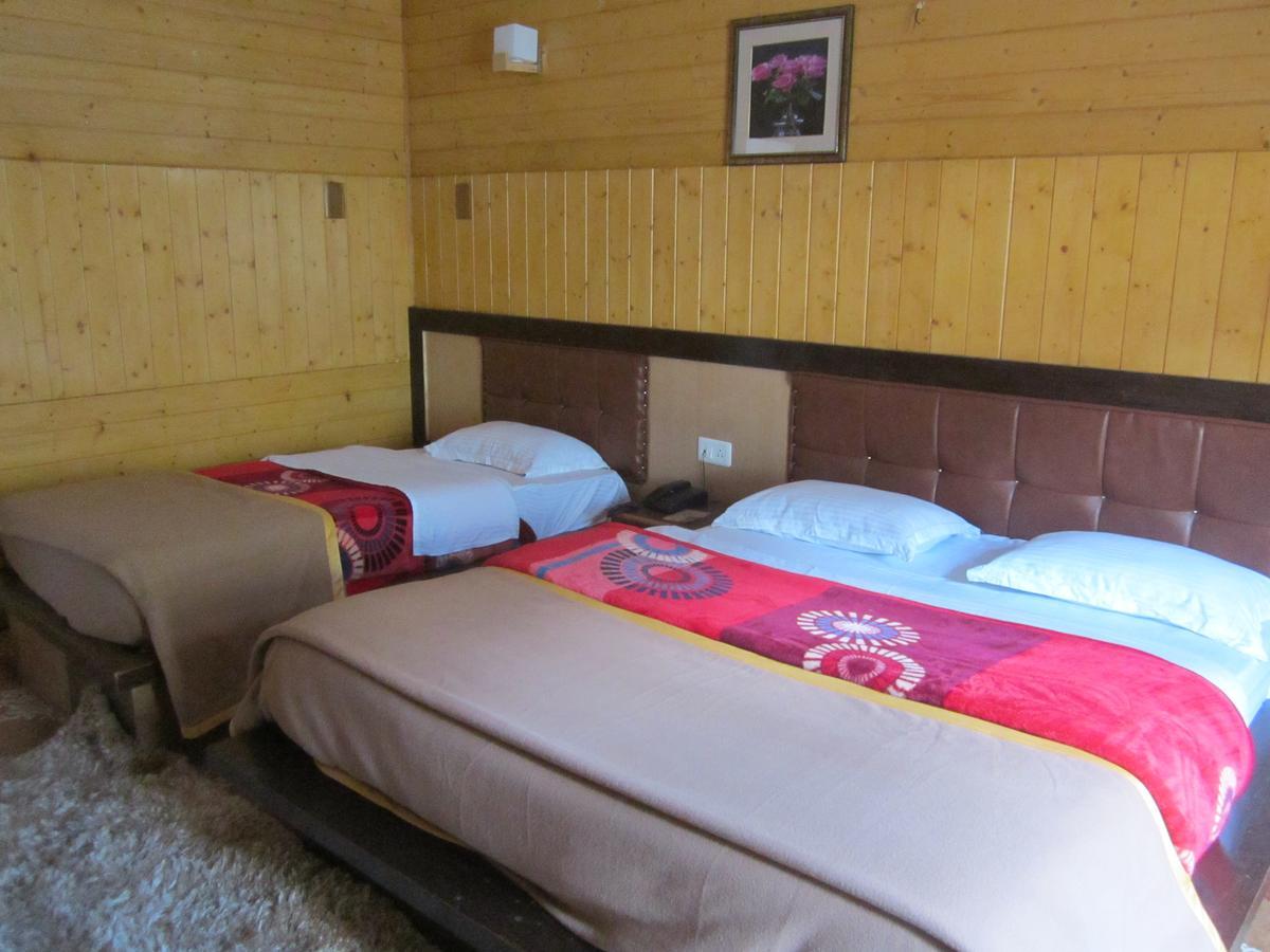 Hotel Akbar Sonāmarg Екстериор снимка